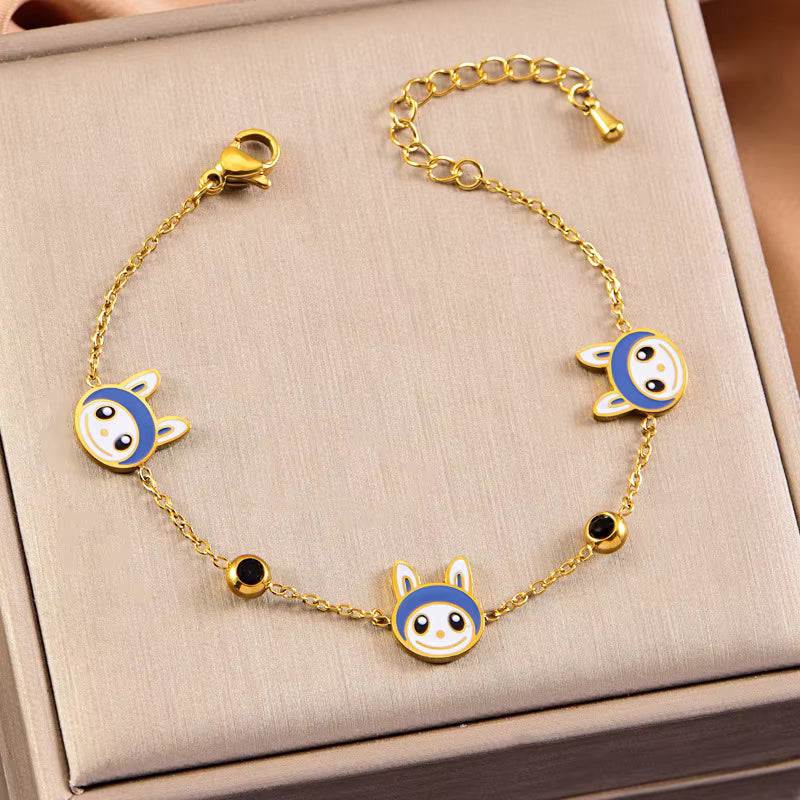 "Delicate Bear Pendant Bracelet"