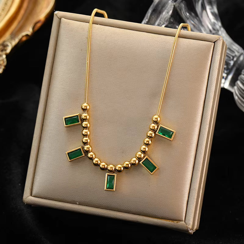 "EILIECK Golden Zircon Choker Necklace"